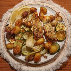 Krokante zalm met groenten uit de Cosori Dual Blaze