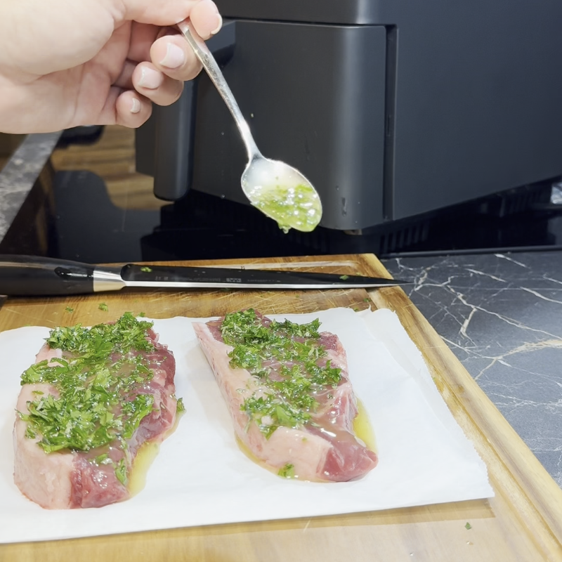 Entrecotes bedekt met marinade