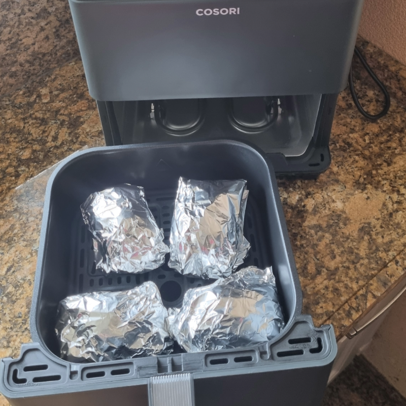Broodjes in aluminiumfolie in de airfryer